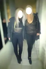 Gena, Assi